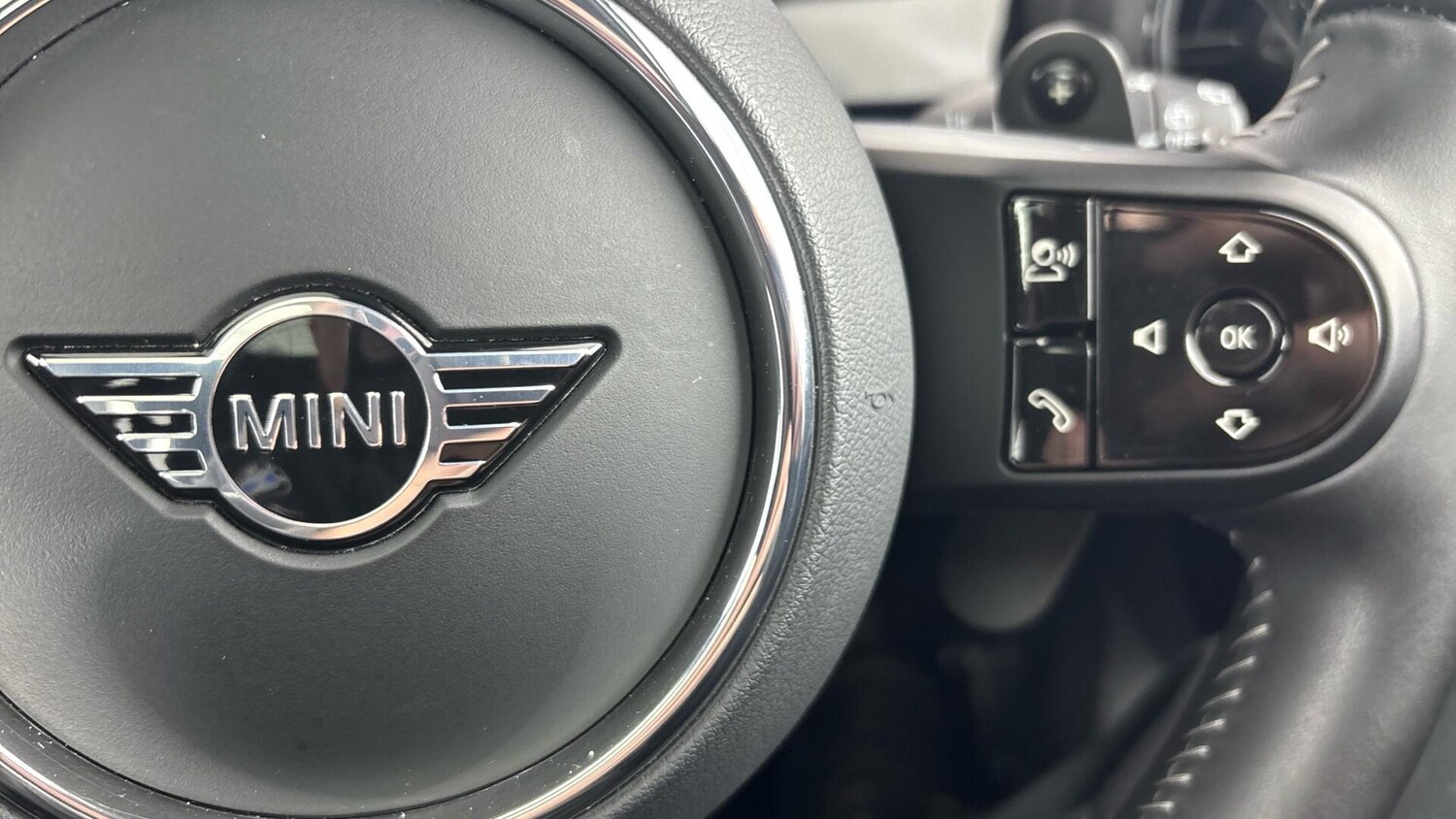 Used MINI Hatch 2023 for sale - 77016201: Photo 18