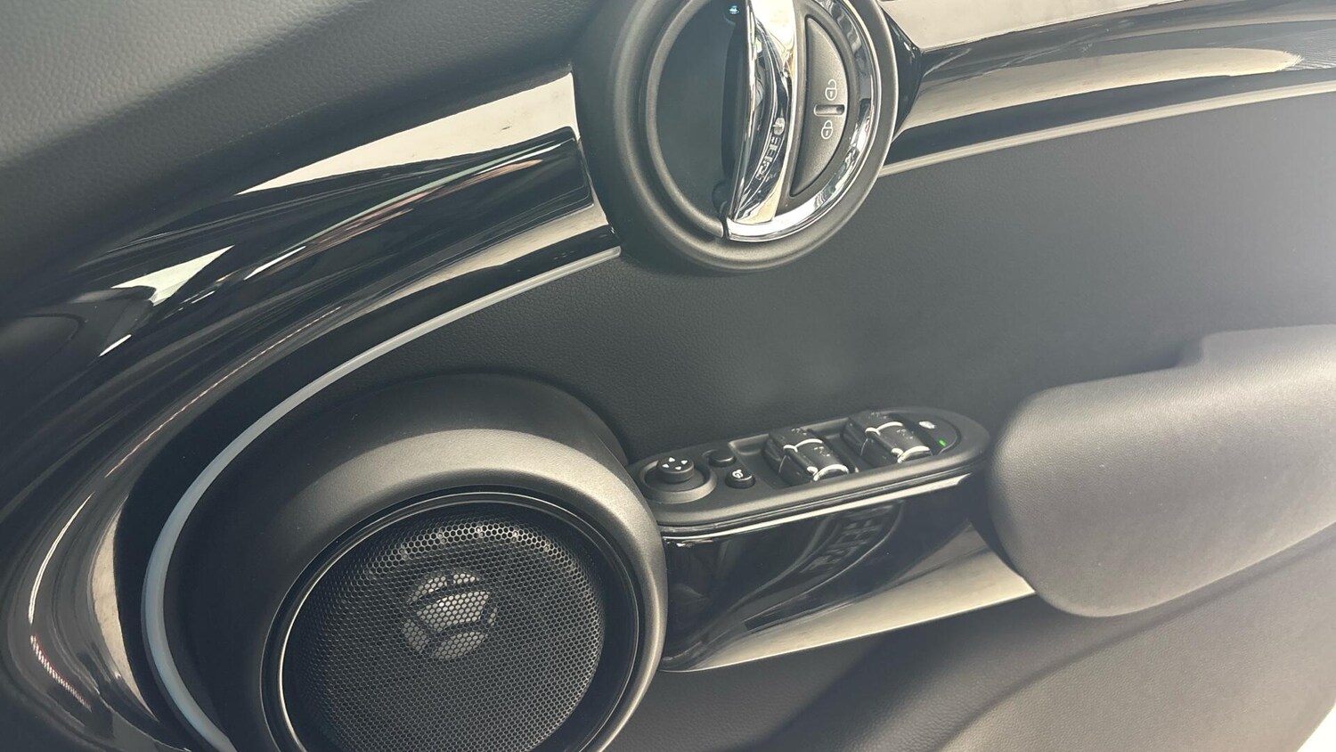 Used MINI Hatch 2023 for sale - 77016201: Photo 20