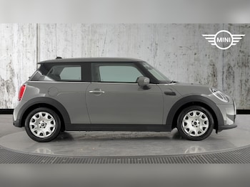 Used MINI Hatch 2022 for sale - 76760066: Photo