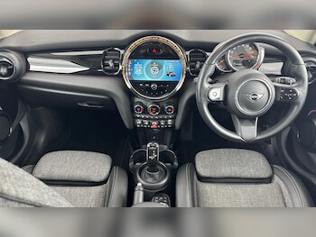 Used MINI Hatch 2021 for sale - 77016798: Photo