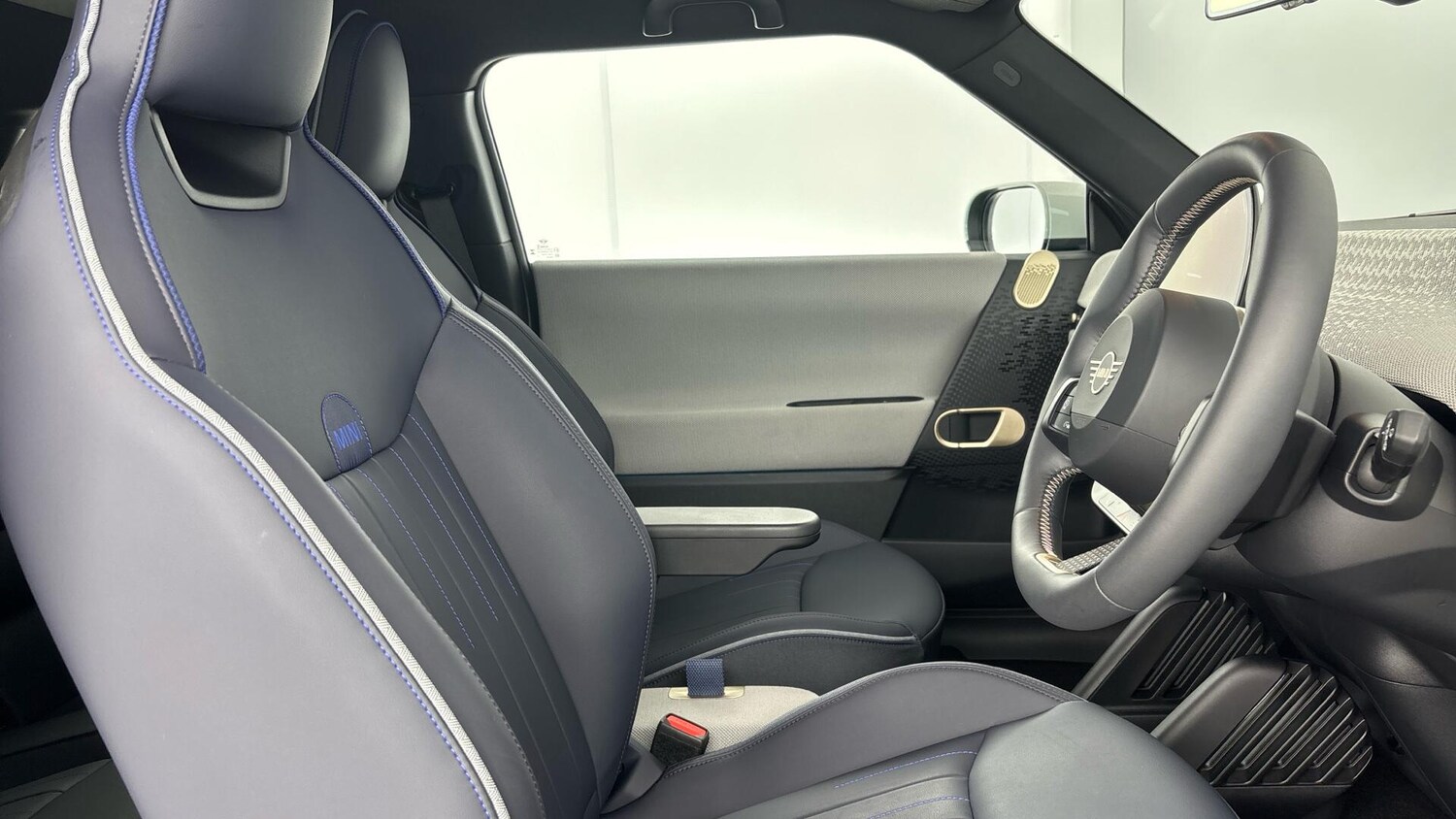 Used MINI Hatch 2025 for sale - 76899442: Photo 11