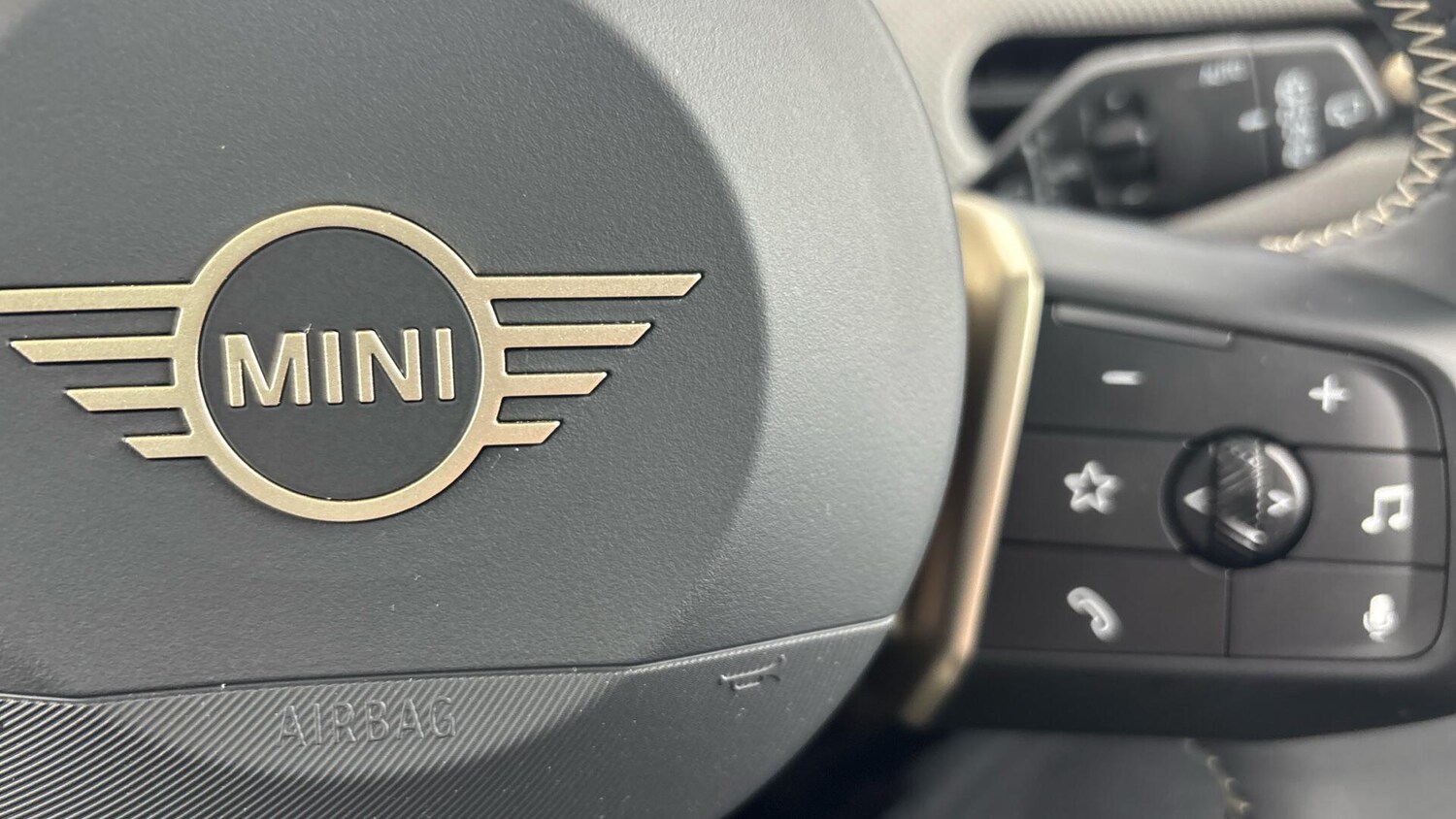 Used MINI Hatch 2025 for sale - 76899442: Photo 18