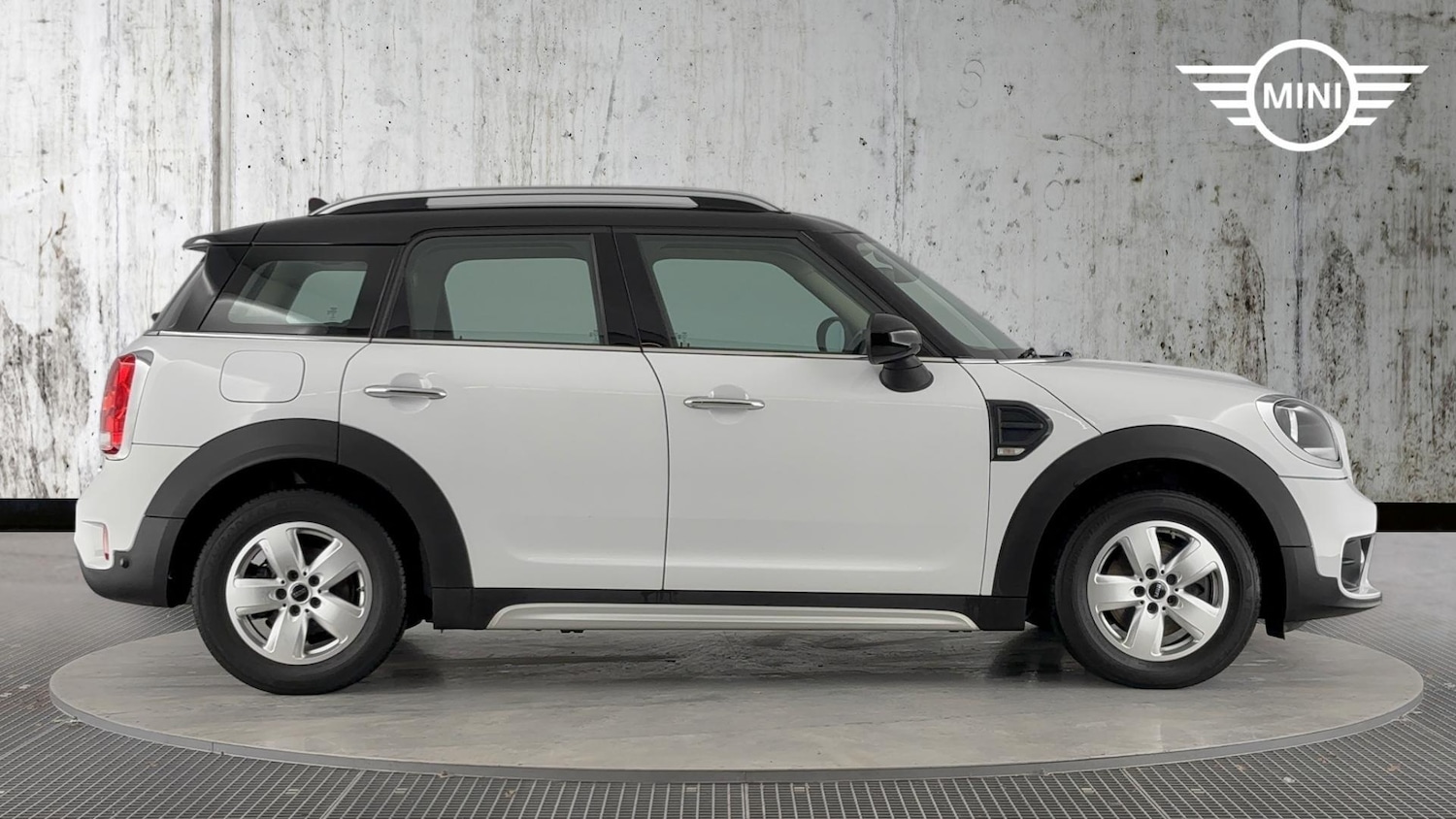 Used MINI Countryman 2019 for sale - 77468703: Photo 3