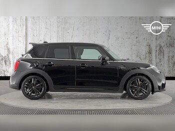 Used MINI Hatch 2021 for sale - 77695869: Photo