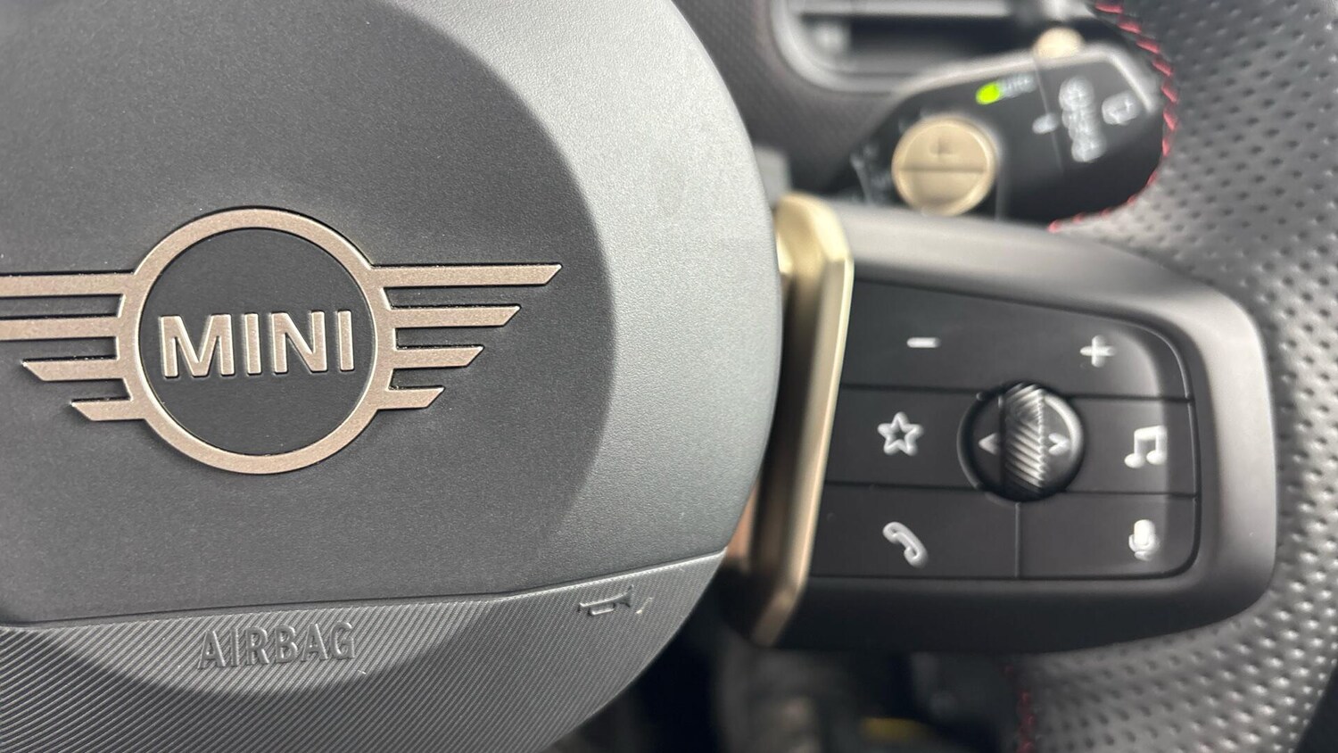 Used MINI Hatch 2025 for sale - 76832915: Photo 18