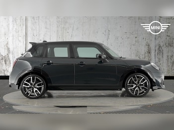 Used MINI Hatch 2025 for sale - 76832915: Photo