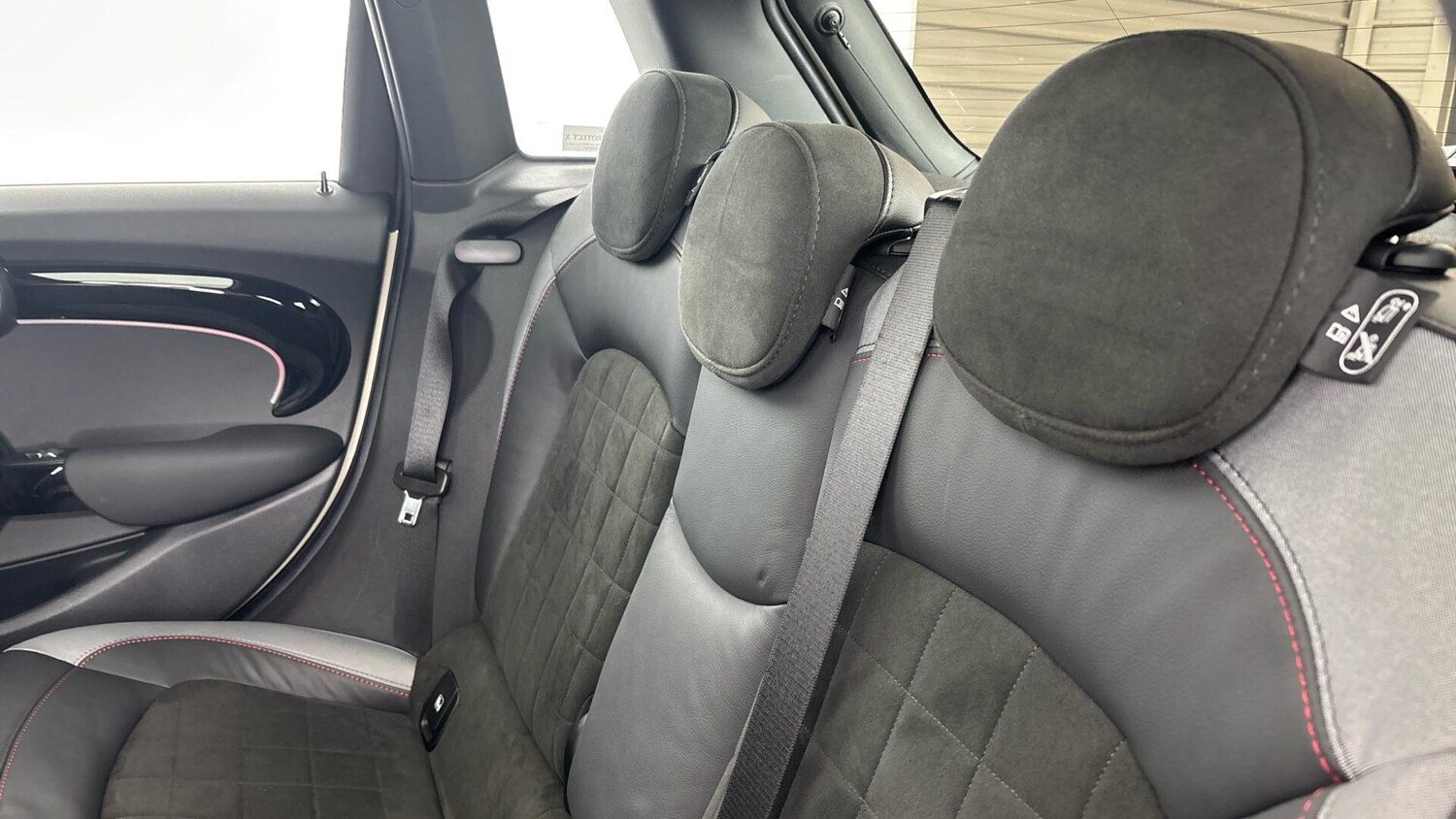 Used MINI Hatch 2022 for sale - 77175386: Photo 12