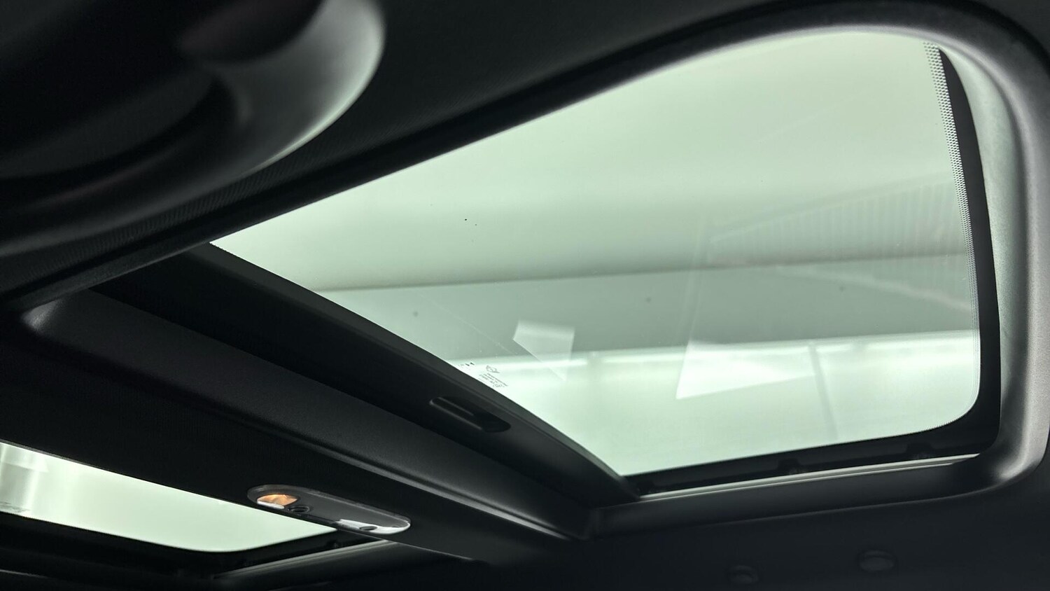 Used MINI Hatch 2022 for sale - 77175386: Photo 25