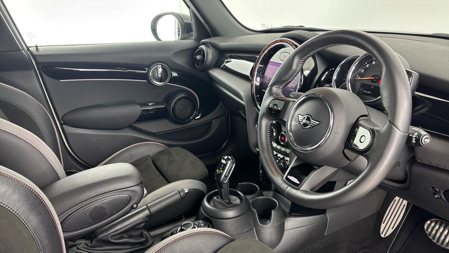 Used MINI Hatch 2022 for sale - 77175386: Photo 6