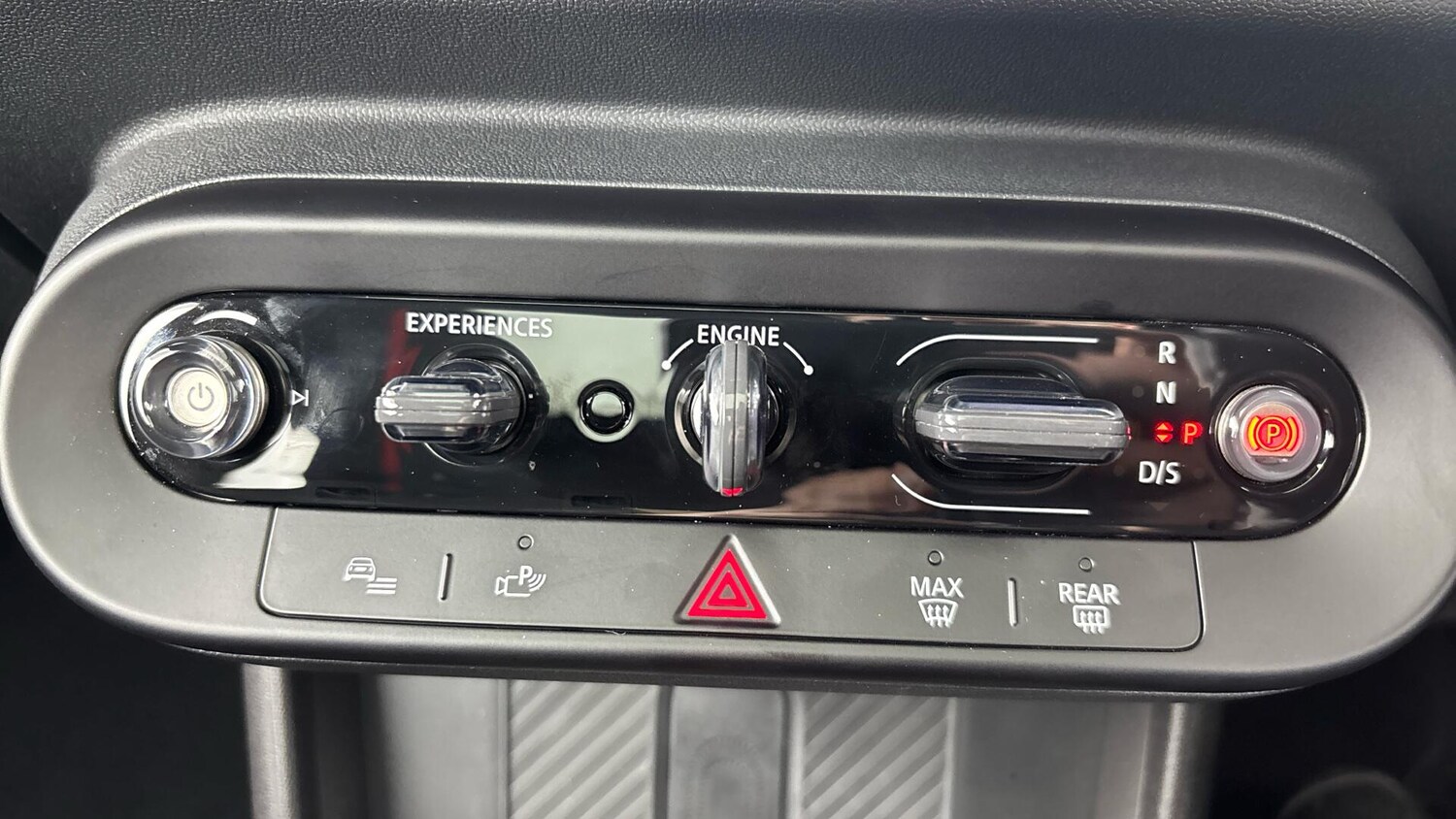 Used MINI Cooper 2024 for sale - 76760039: Photo 19