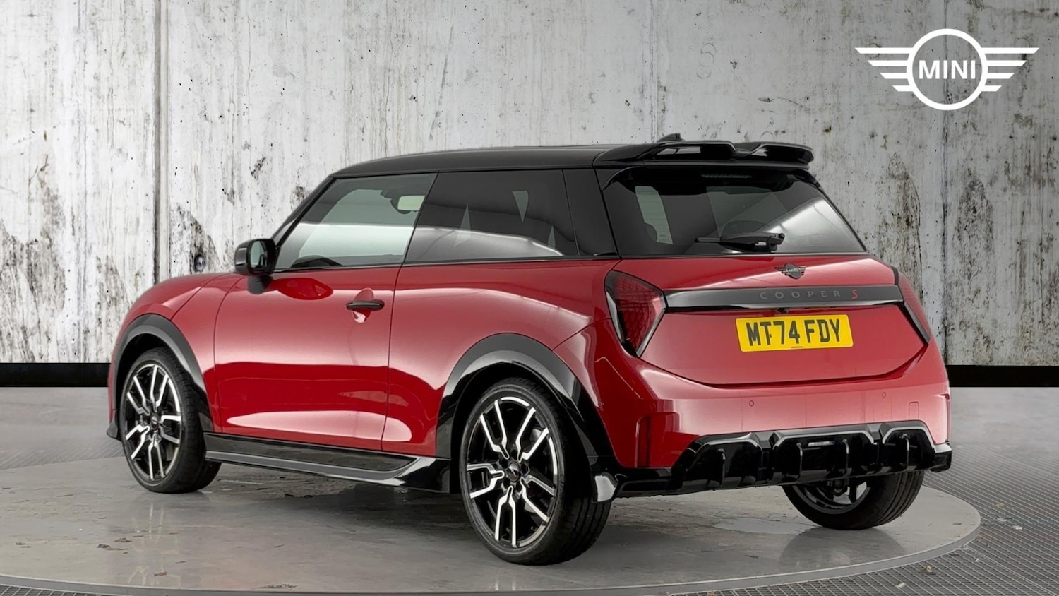 Used MINI Cooper 2024 for sale - 76760039: Photo 2