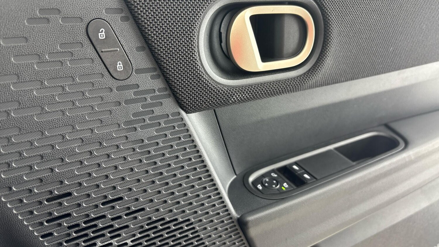 Used MINI Cooper 2024 for sale - 76760039: Photo 20