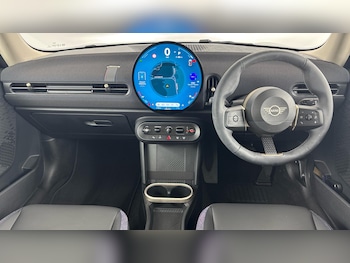 Used MINI Hatch 2025 for sale - 77331498: Photo