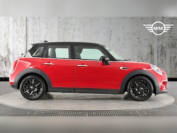 Used MINI Hatch 2019 for sale - 78215009: Photo