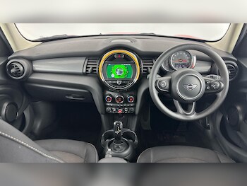 Used MINI Hatch 2019 for sale - 78215009: Photo