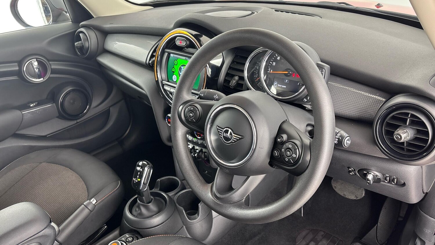 Used MINI Hatch for sale - 78215009: Photo 6