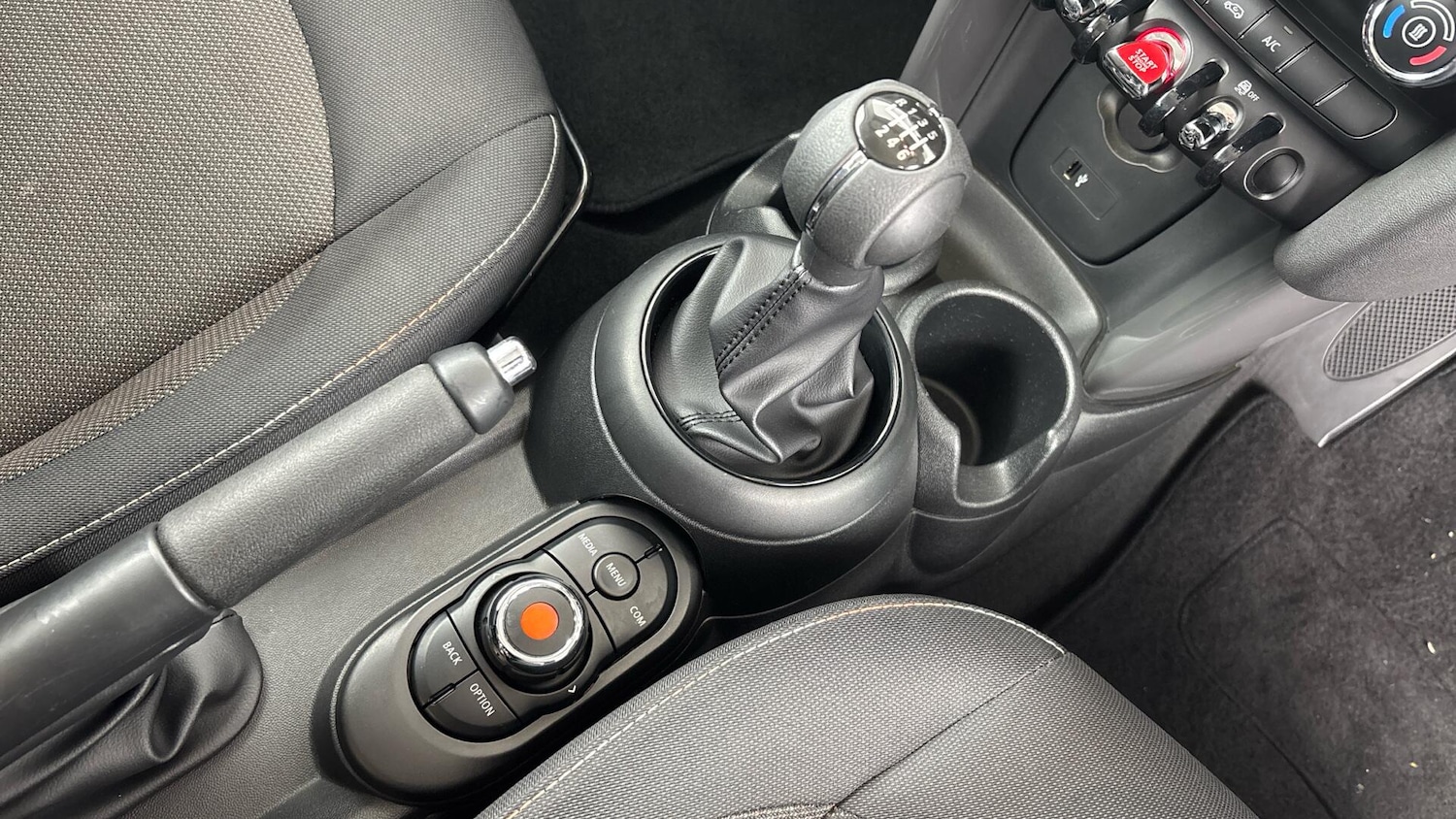 Used MINI Hatch 2020 for sale - 77331842: Photo 10