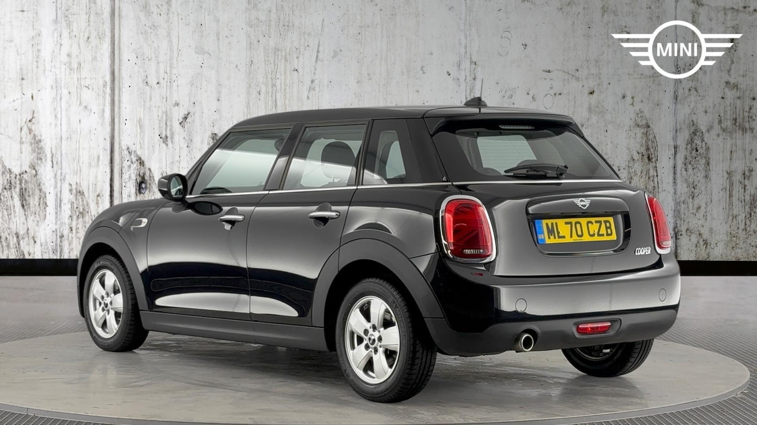 Used MINI Hatch 2020 for sale - 77331842: Photo 2