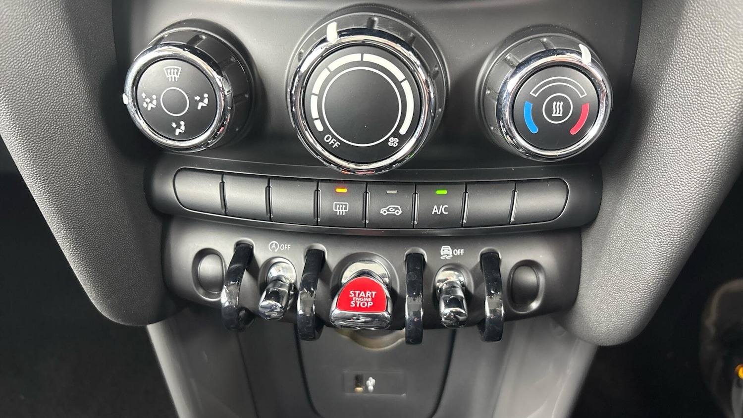 Used MINI Hatch 2020 for sale - 77331842: Photo 28