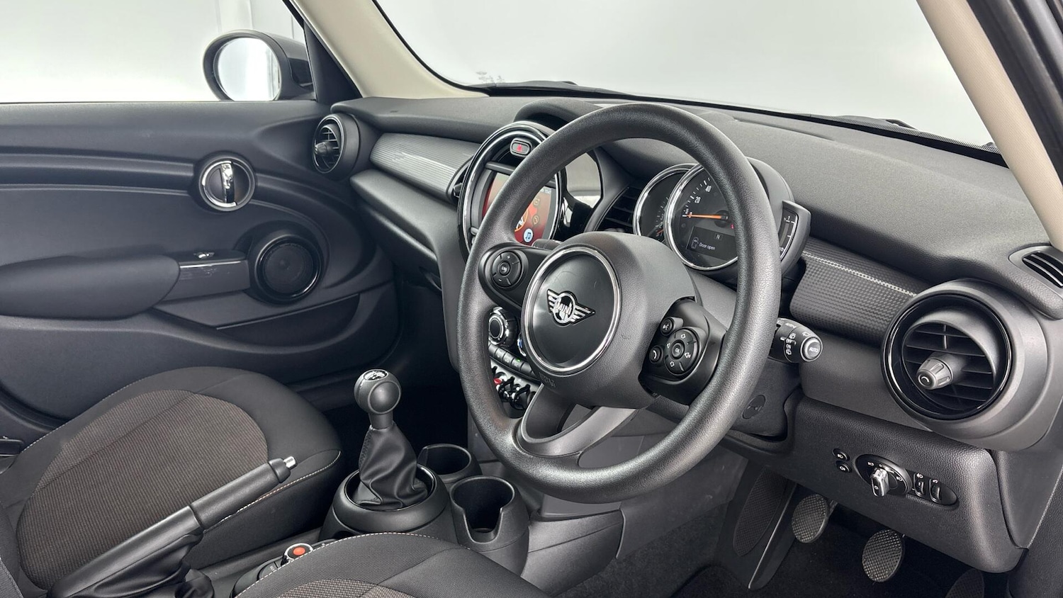 Used MINI Hatch 2020 for sale - 77331842: Photo 6