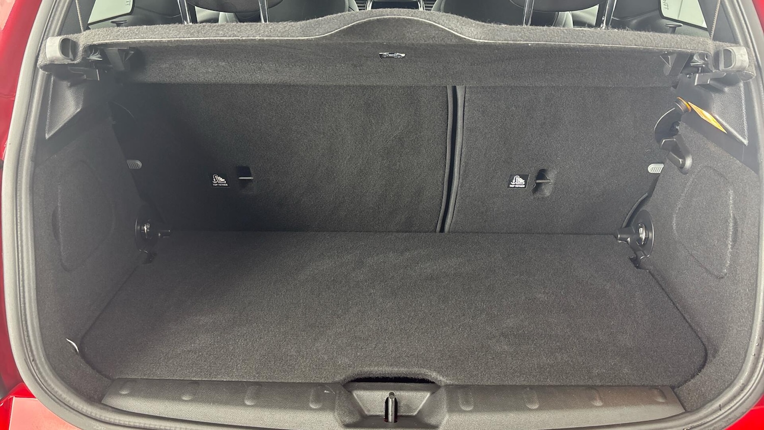 Used MINI Hatch 2019 for sale - 76953130: Photo 13