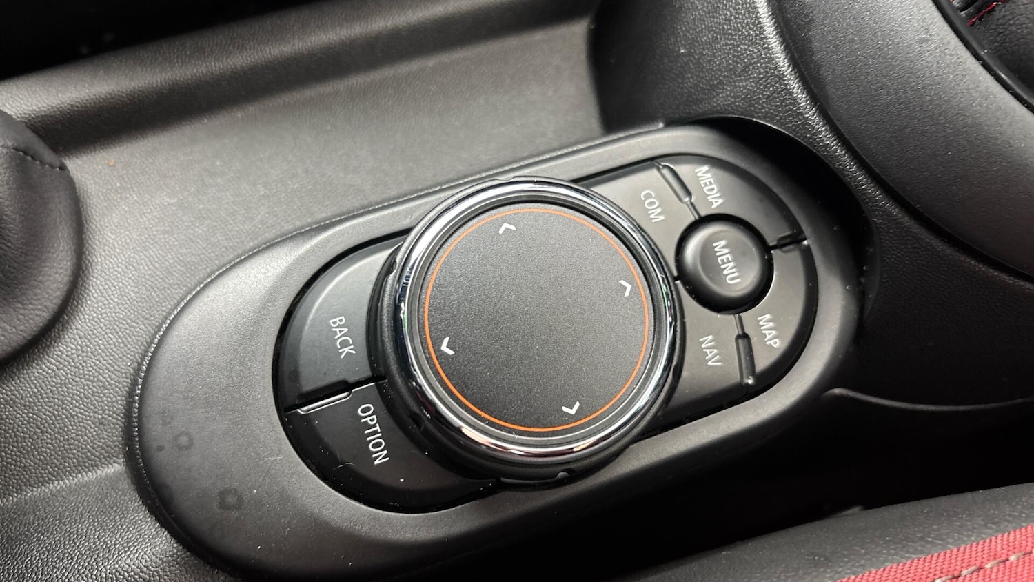 Used MINI Hatch 2019 for sale - 76953130: Photo 19