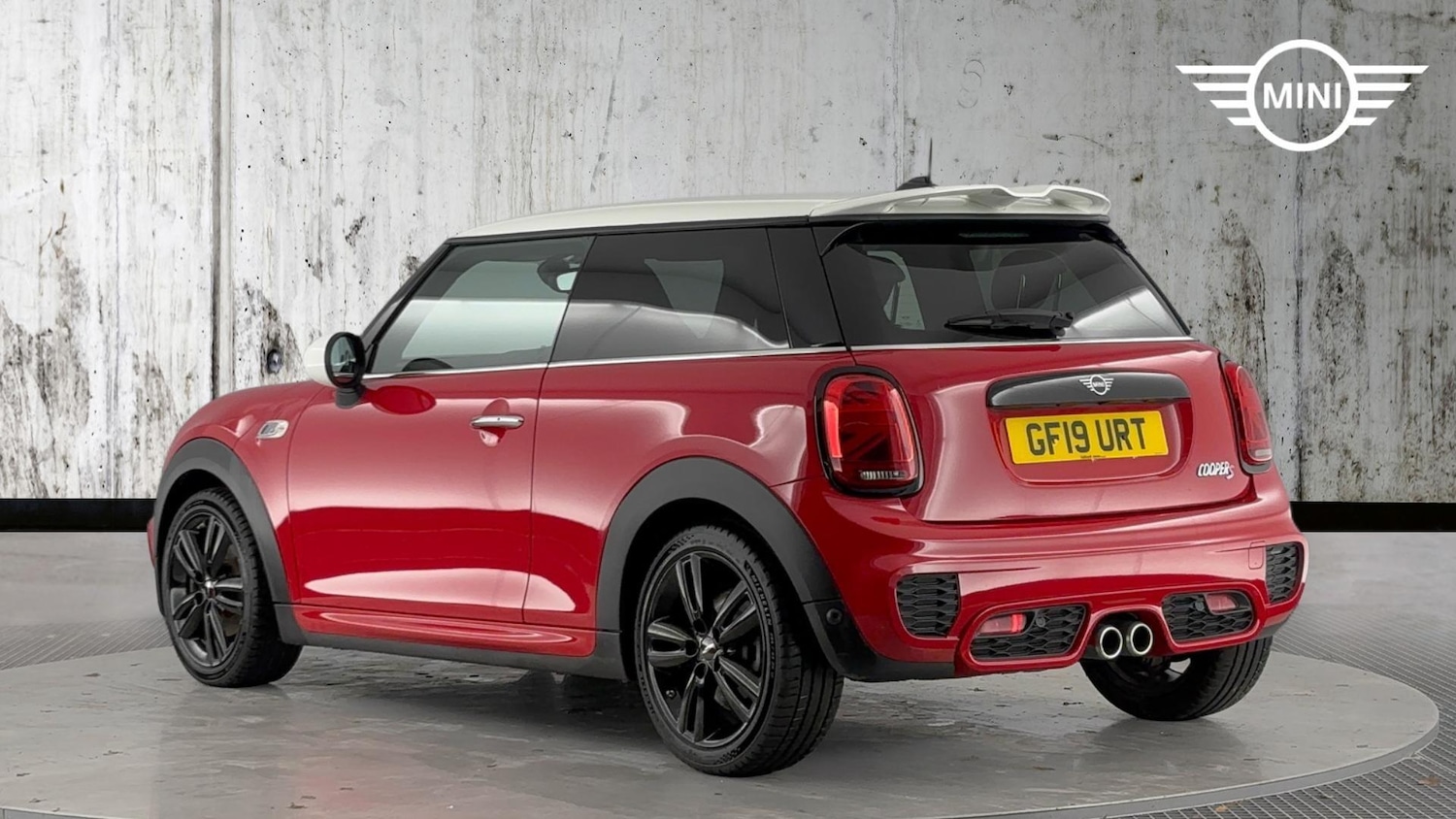 Used MINI Hatch 2019 for sale - 76953130: Photo 2