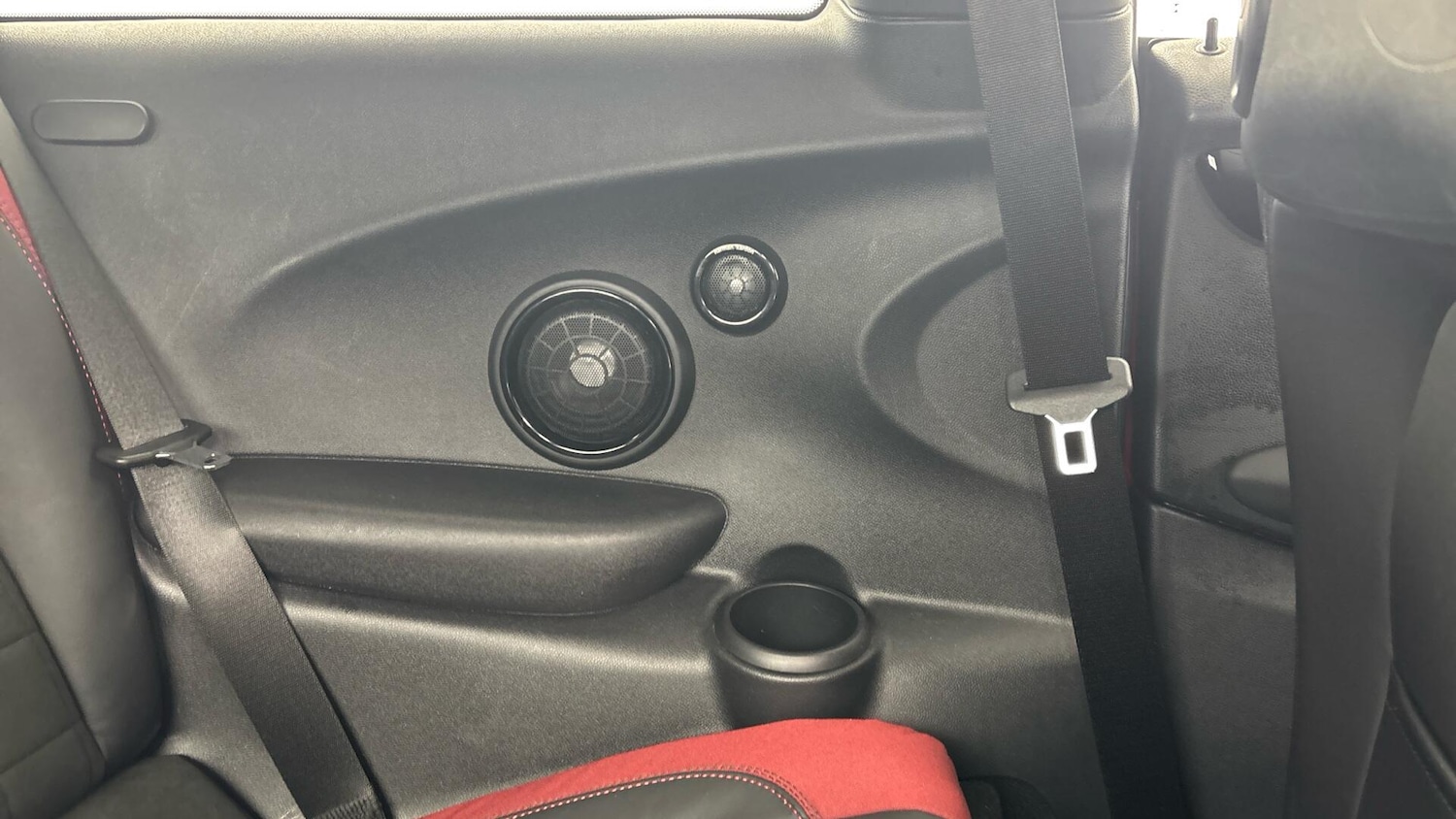 Used MINI Hatch 2019 for sale - 76953130: Photo 33