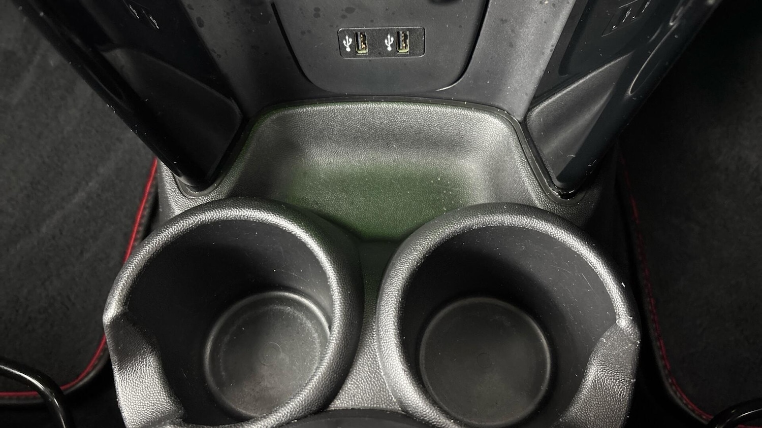 Used MINI Hatch 2019 for sale - 76953130: Photo 34