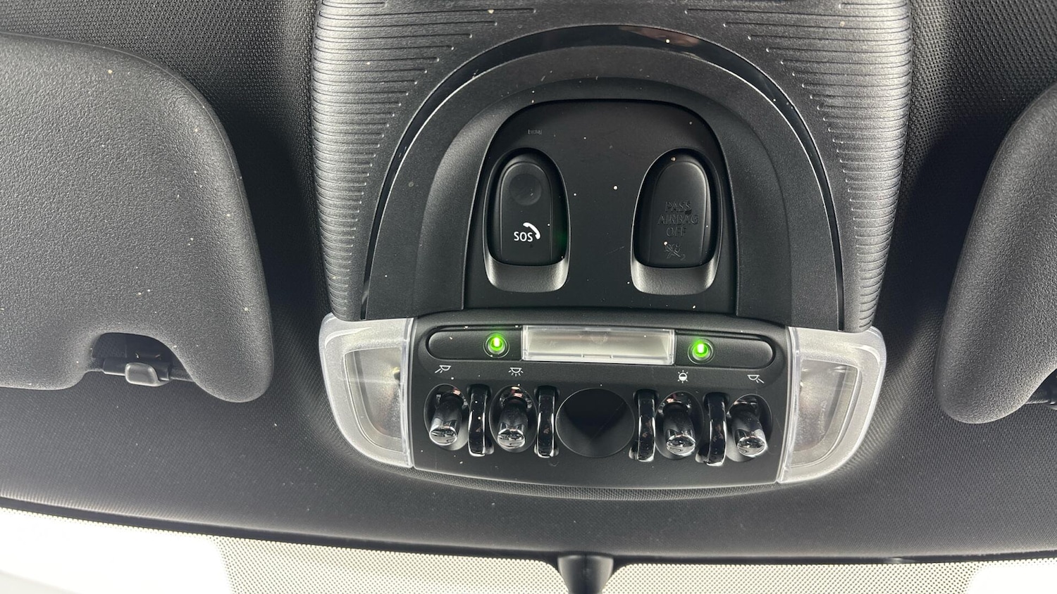 Used MINI Hatch 2019 for sale - 76953130: Photo 37