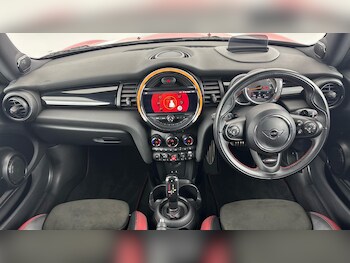 Used MINI Hatch 2019 for sale - 76953130: Photo