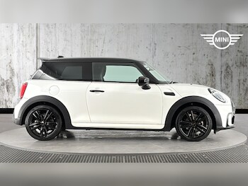 Used MINI Hatch 2023 for sale - 78220071: Photo