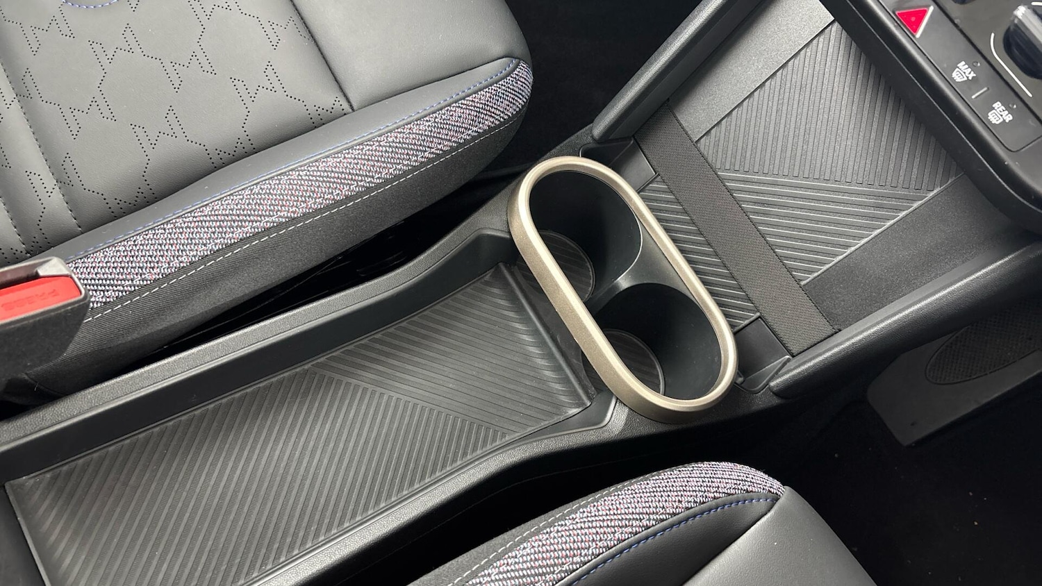 Used MINI Cooper 2024 for sale - 76952624: Photo 10