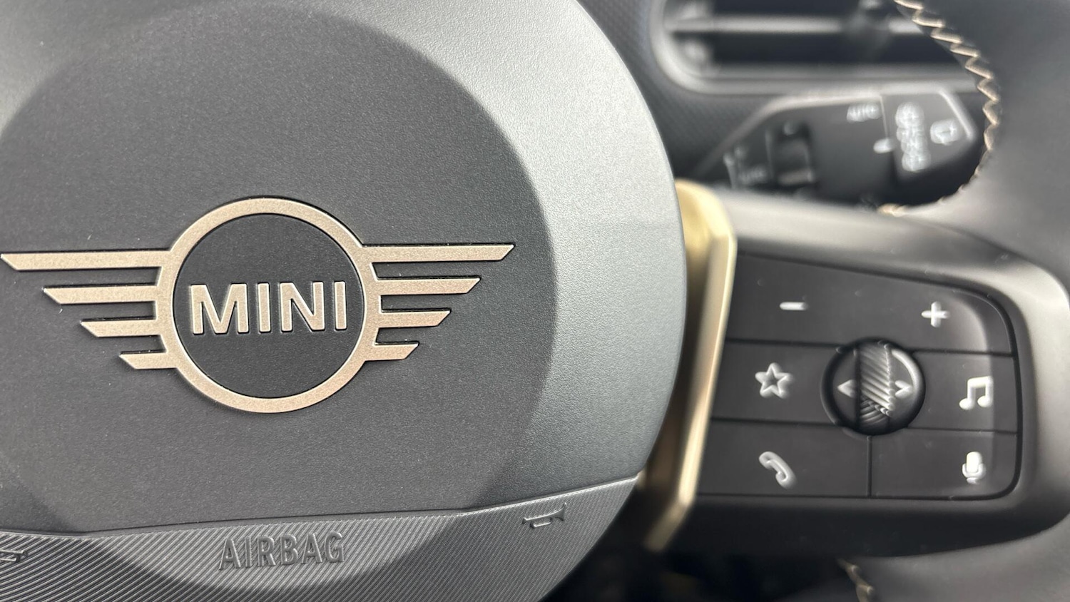 Used MINI Cooper 2024 for sale - 76952624: Photo 18