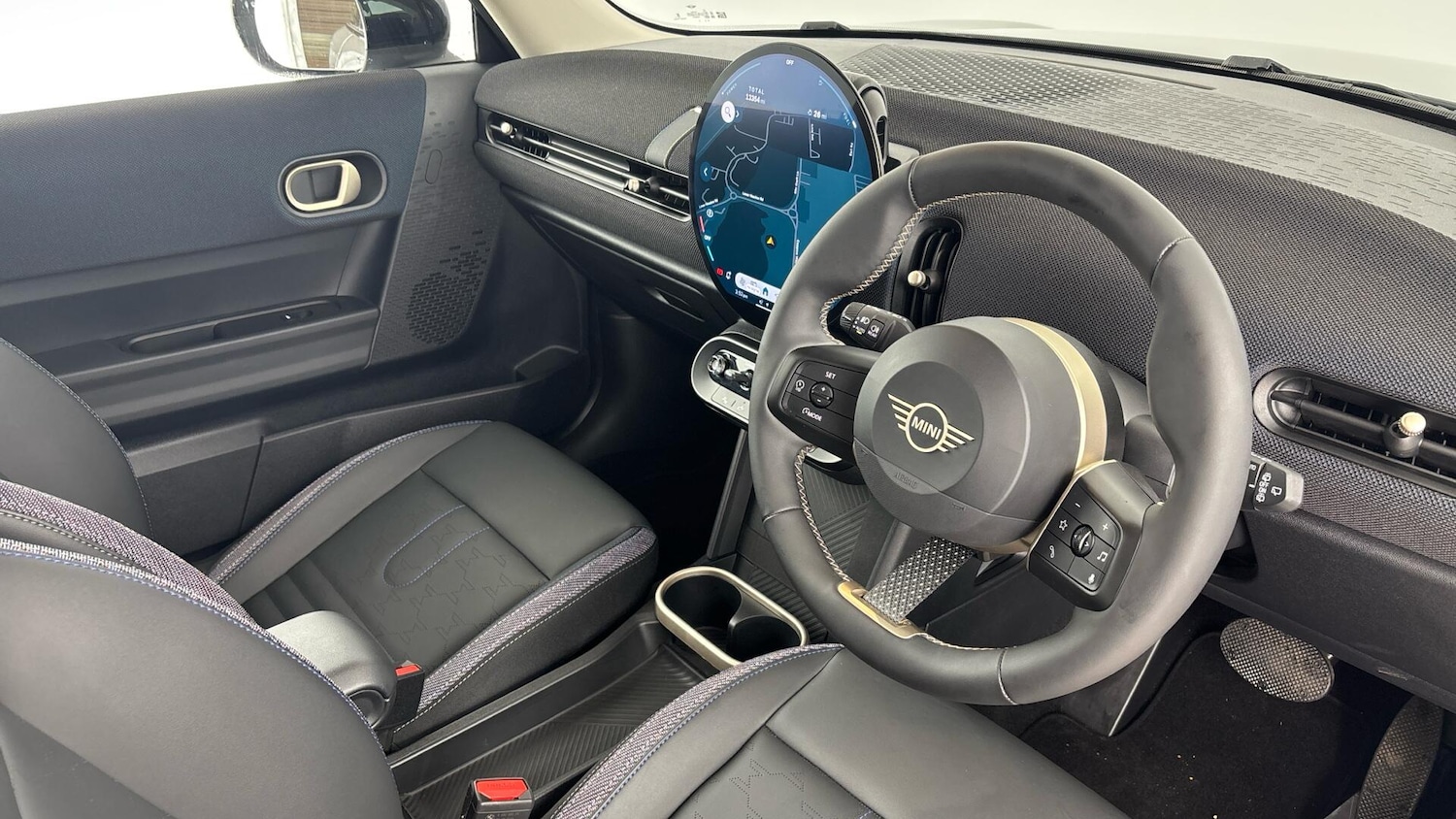 Used MINI Cooper 2024 for sale - 76952624: Photo 6