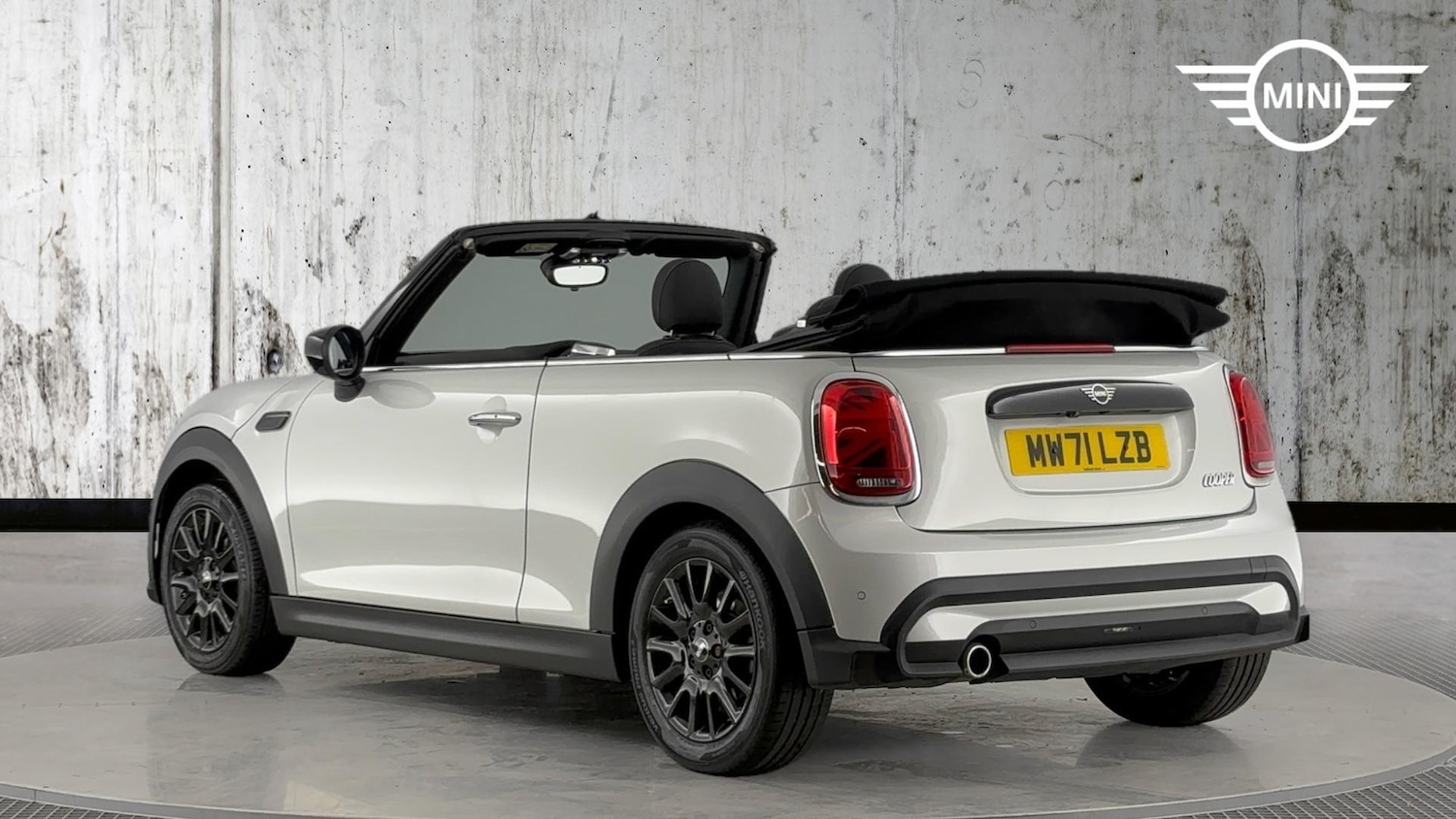 Used MINI Convertible 2021 for sale - 76760067: Photo 2