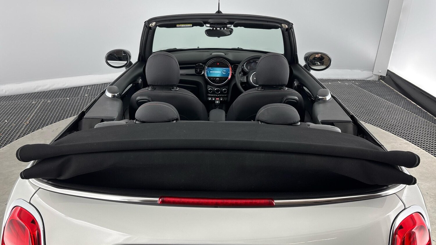 Used MINI Convertible 2021 for sale - 76760067: Photo 21