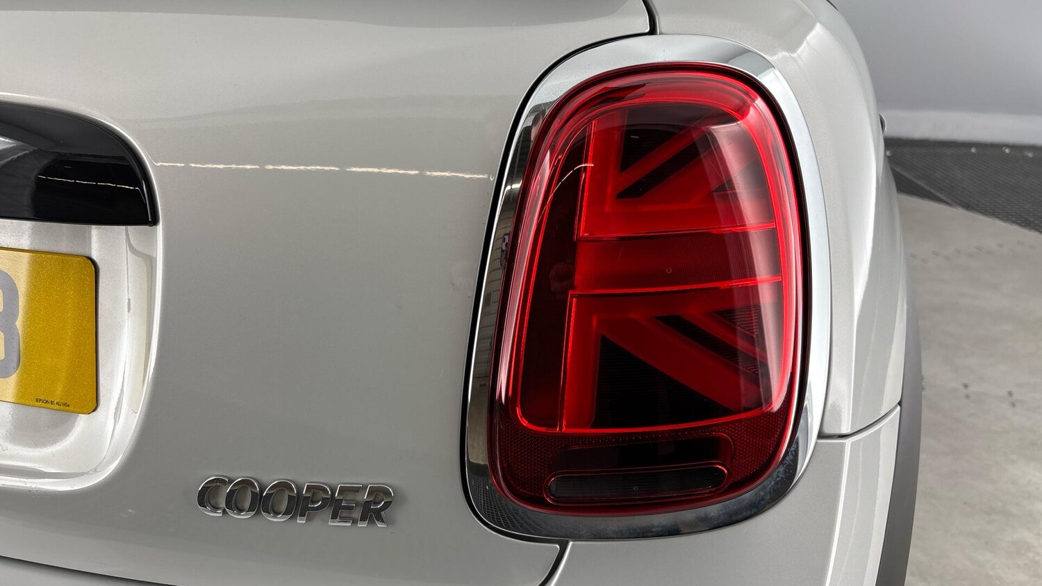 Used MINI Convertible 2021 for sale - 76760067: Photo 22