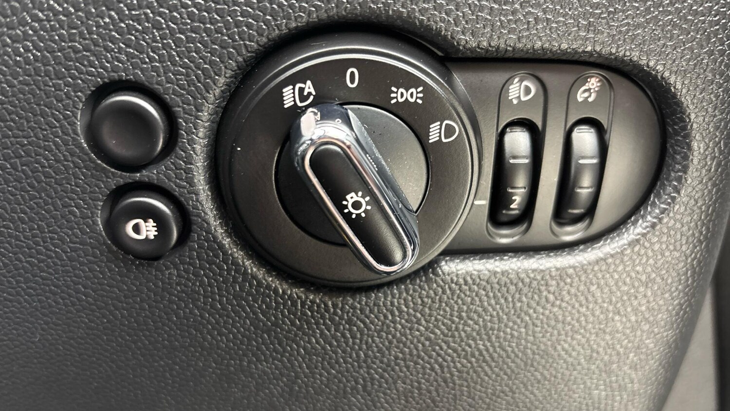 Used MINI Convertible 2021 for sale - 76760067: Photo 36