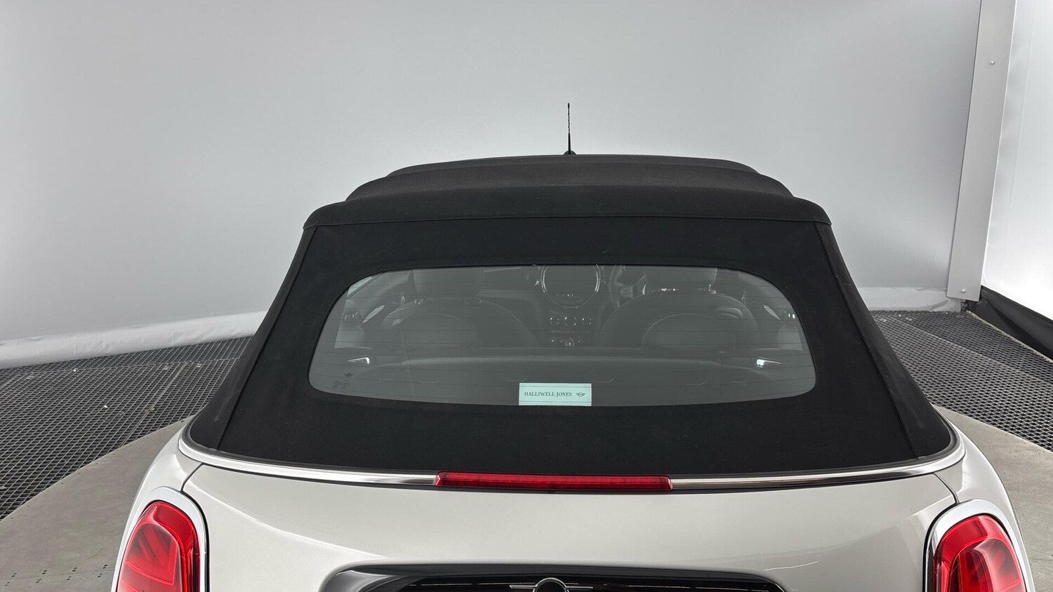 Used MINI Convertible 2021 for sale - 76760067: Photo 38