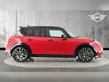 Used MINI Hatch 2025 for sale - 78215013: Photo