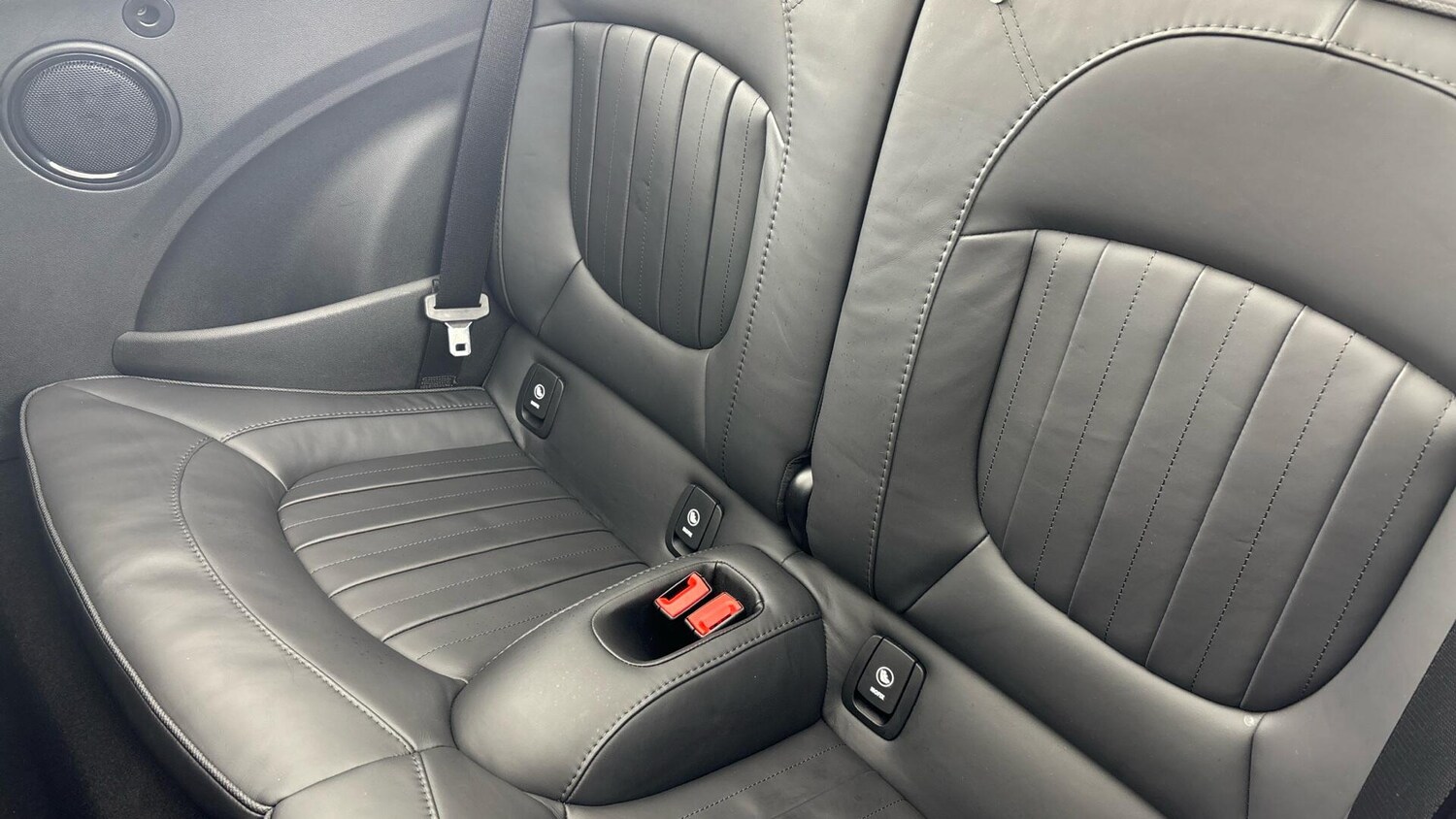 Used MINI Convertible 2023 for sale - 77599069: Photo 12