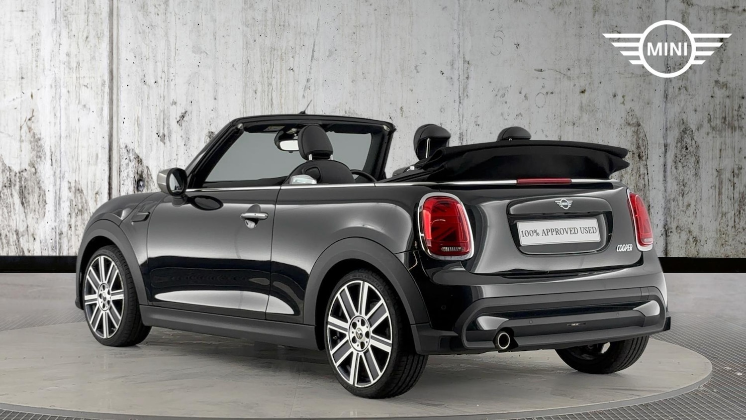 Used MINI Convertible 2023 for sale - 77599069: Photo 2