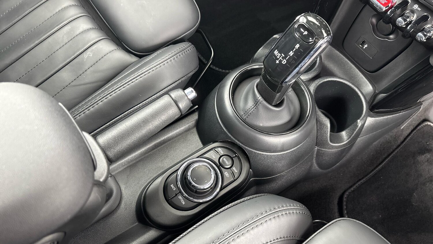 Used MINI Hatch 2023 for sale - 77175382: Photo 10