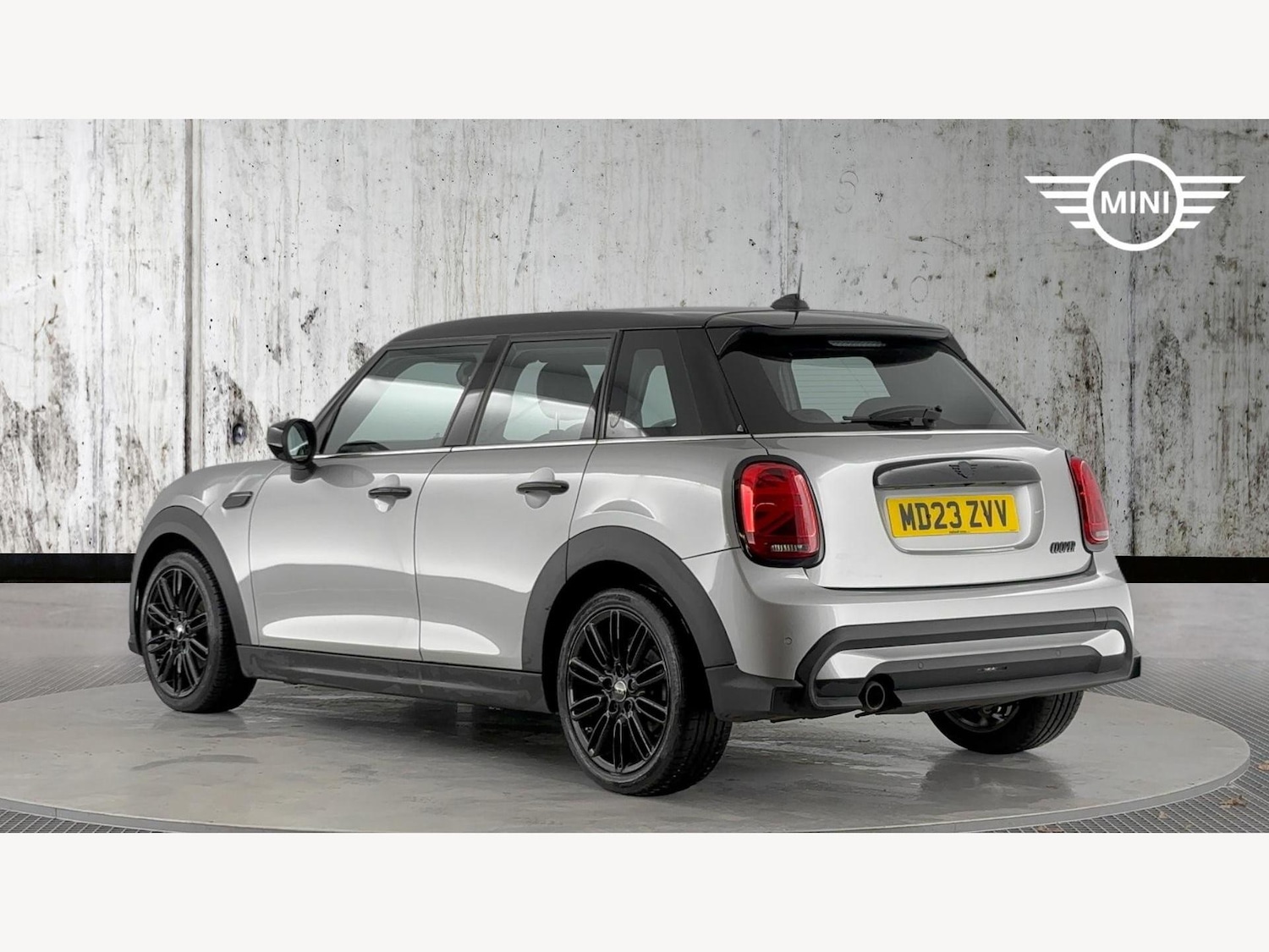 Used MINI Hatch 2023 for sale - 77175382: Photo 2