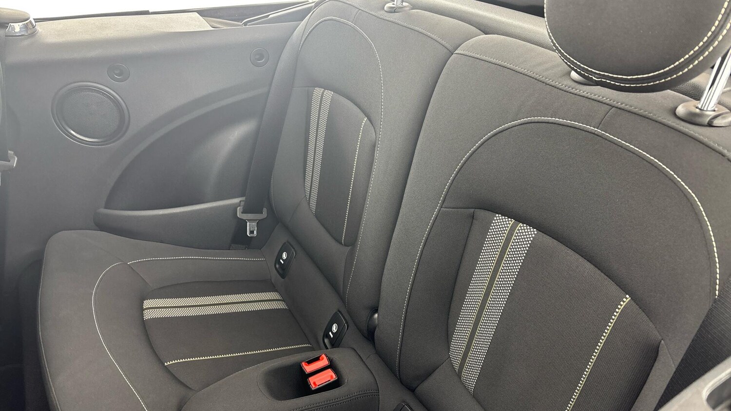 Used MINI Convertible 2021 for sale - 76760077: Photo 12