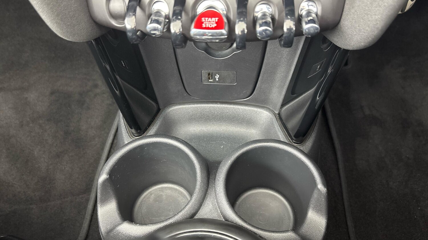 Used MINI Convertible 2021 for sale - 76760077: Photo 33