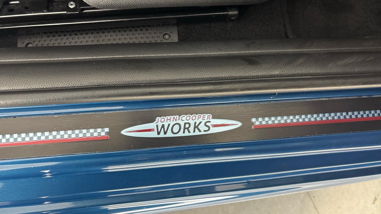 Used MINI Convertible 2021 for sale - 76760077: Photo 37