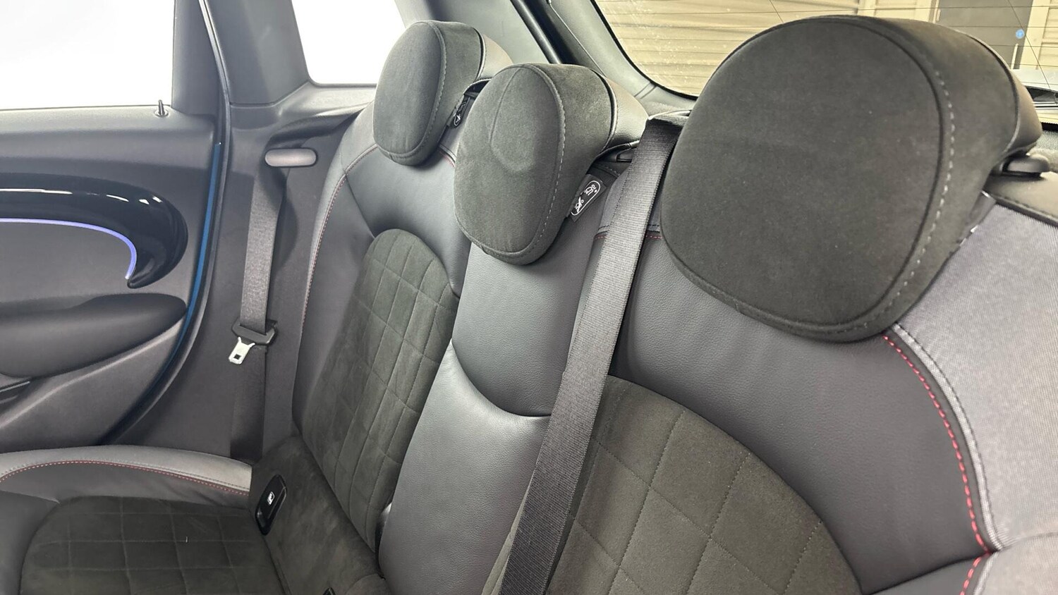 Used MINI Hatch 2022 for sale - 77330823: Photo 12