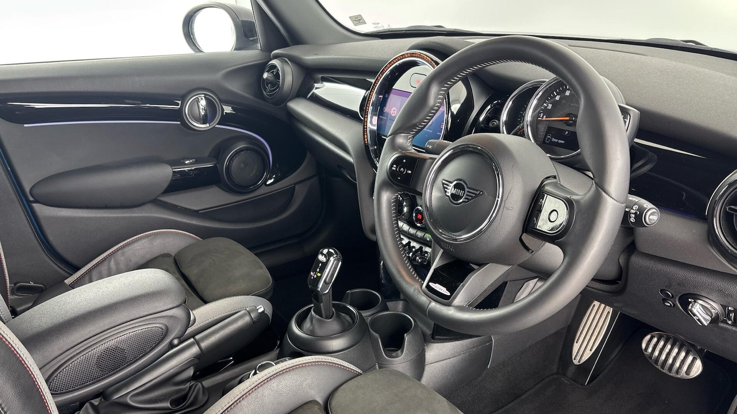 Used MINI Hatch 2022 for sale - 77330823: Photo 6